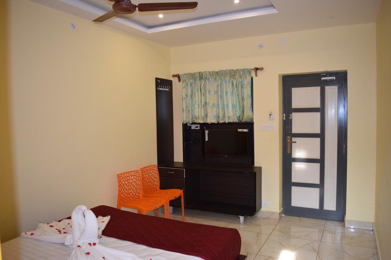 วินด์ ไชม์ Hotel Kuilapalayam ภายนอก รูปภาพ