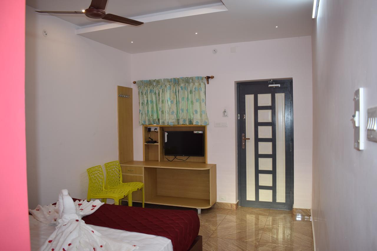 วินด์ ไชม์ Hotel Kuilapalayam ภายนอก รูปภาพ